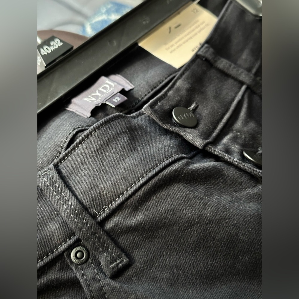 NWT: NYDJ’s Black MID RISE Straight Ankle Button Down Fly, 5Pockets Dressy Pants - Picture 9 of 16